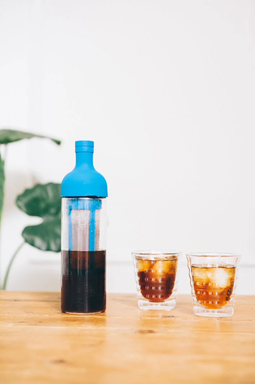 Hario Cold Brew Coffee Filter in Bottle (Blue) - Image 2