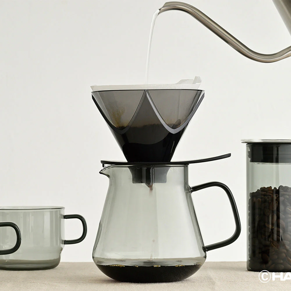 Hario Colors Tea & Coffee Server - 600ml (Grey) - Image 4