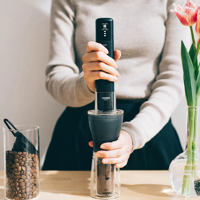 Hario Electro Solo Portable Electric Grinder - Image 3