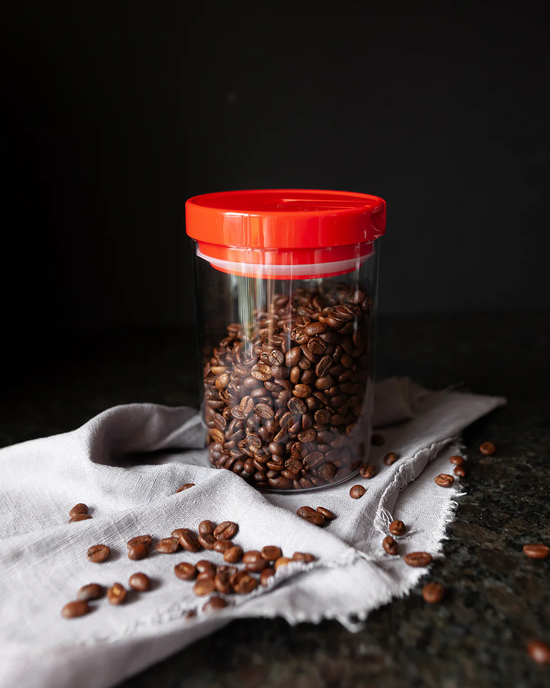 Hario Glass Coffee Bean Canister (Red) 800ml - Image 2