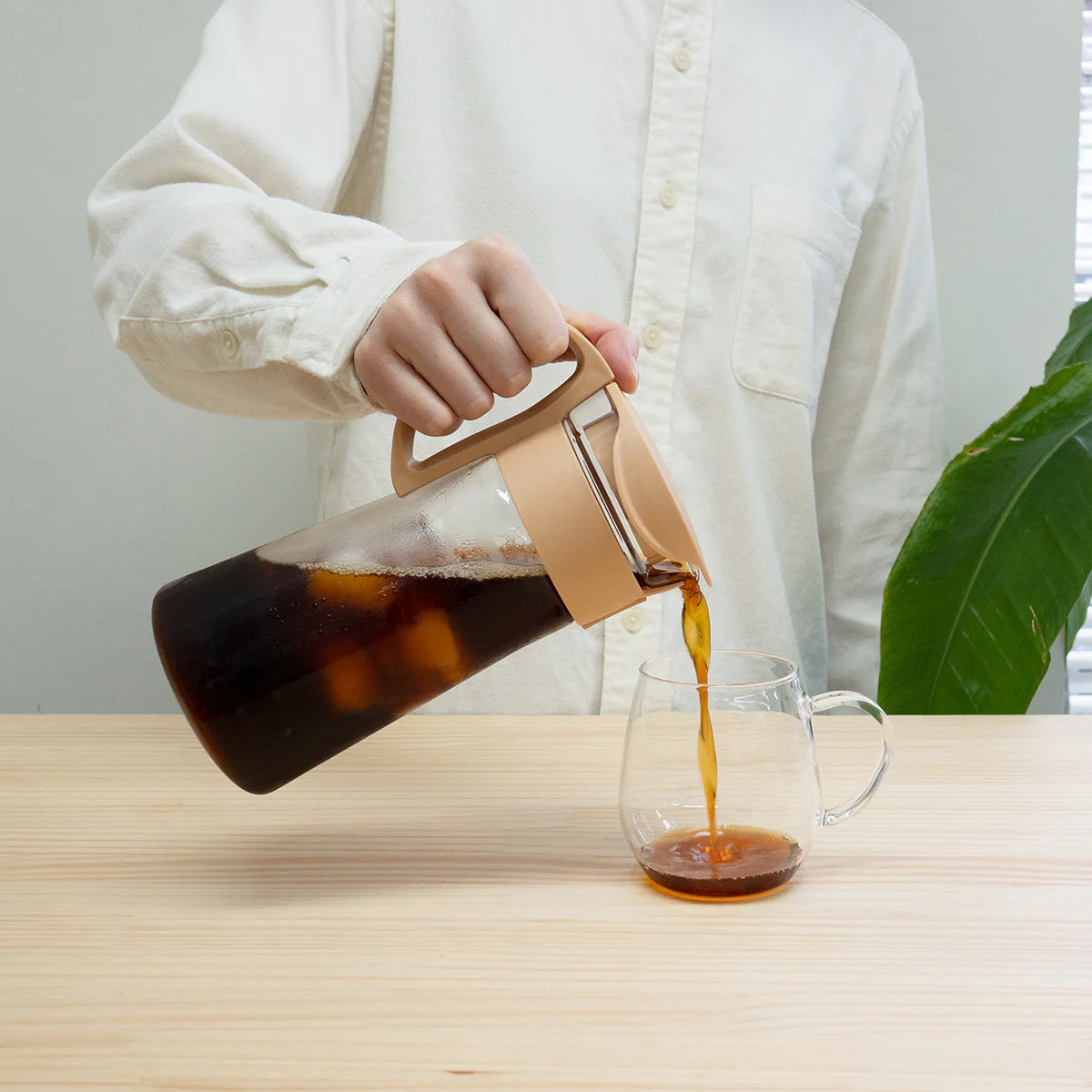 Hario Mizudashi Cold Brew Coffee Maker (Mocha) - 600ml - Image 2