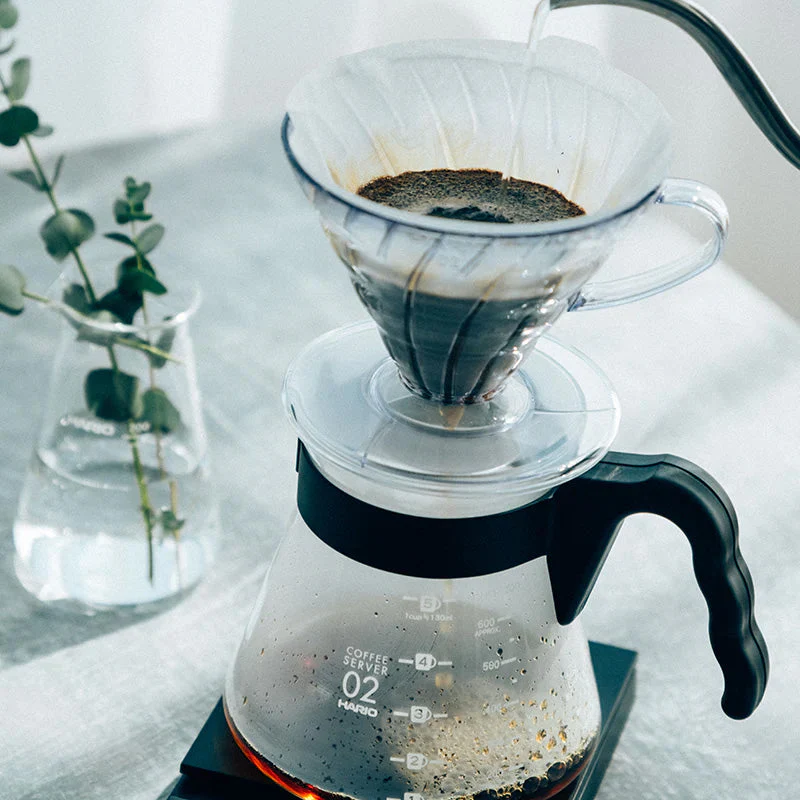 Hario V60 Coffee Dripper and Server Set (Size 02) - Image 2
